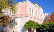Младежки дом - Русе ще придобие пиано от Обреден дом