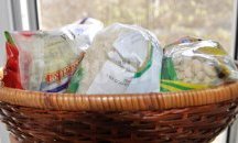 Близо 4,8 тона хранителни продукти са събрани в училища в Добрич от кампания на БЧК