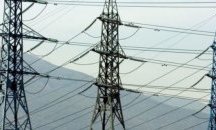 Десетки населени места са без ток заради снега