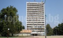 В Димитровград вече набират работници за "Язаки"