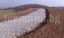 Успешно рекултивираха бившето депо за отпадъци край Дебелец