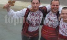 19-годишен младеж извади кръста в Минерални бани
