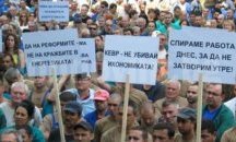 След шамара от Борисов бизнесът отвръща на удара
