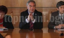 Кметът Георг Спартански показа жълт картон на снегопочистващите фирми