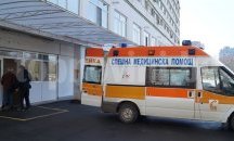 Кола тръгна назад и помете собственика си край село Драганово