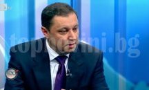 Яне Янев не получил SMS-а от „кумеца“ си, само в съда ще го издаде