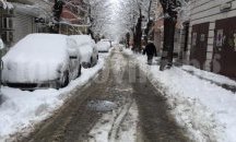 Глобяват снегопочистващите фирми в София заради тротоарите