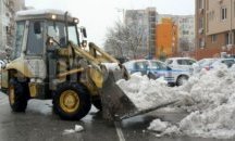Почистването на малките улици и сметоизвозването основен приоритет на община Плевен за следващите дни