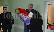 Социалисти поздравиха лекарите от АГ отделение в Асеновград