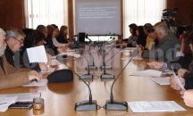 По-малко седмокласници, но повече осмокласници отчитат в областните училища в сравнение с миналата година