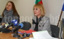 Мая Манолова обеща стаж в институцията на омбудсмана на студенти от ЮЗУ
