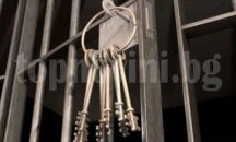 Остава в ареста мъжът, извършил въоръжен грабеж на банка и павилион в Добрич