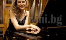 Пианистката Мартина Табакова ще свири в Шумен