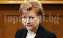 Менда Стоянова се оплака от РБ, клатели кабинета