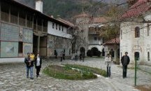 Литийно шествие с чудотворната икона в Бачковския манастир