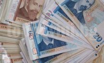 Издирват фалшиви "социални инспектори", измамили жена с 1 700 лева