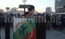 Как да се спасим от сълзите, докато режем лук?