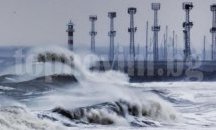 Обявиха жълт код за силен вятър във Варна