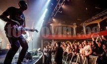 Eagles of Death Metal, свирили в окървавения Батаклан, се връщат на сцената