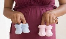 Близнаци се родиха в два различни месеца на две различни години