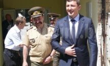 Орхан Исмаилов остава заместник на военния министър