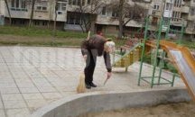 Масово крадат информационни табели и пясък от детските площадки в Плевен