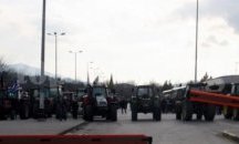 Парламентът с декларация срещу гръцката блокада, иска ЕК да накаже Атина