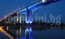 Срути се част от Гърбавия мост в Харманли