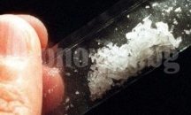 Двама попаднаха в полицейския арест заради наркотици