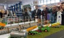 Кръстоска между слива и кайсия взе награда за иновация на "Агра 2016"
