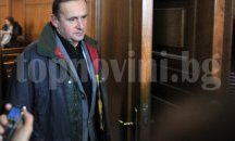 Евродепутатите трупат пари в банка, Станишев взел заем от Моника