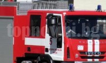 Два гаража и мотор изпепели огънят в Асеновград