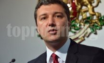 Драгомир Стойнев: 80 лева се досвидяха на управляващите за българските деца