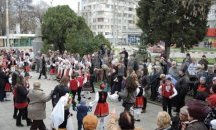 306 души в Хасковско се потят днес на матурата по български език /обновена в 10.15 ч/