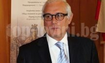 Пенсионираха зам.-шефа на Апелативния съд в Бургас със златен знак