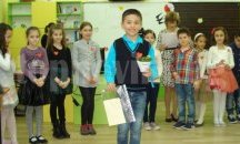 Ученици от ОУ "Отец Паисий" - Русе отбелязаха 8 март