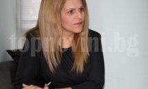 Мария Белова на среща с граждани в Твърдица
