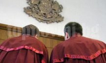 Изправят пред съда в Разград рецидивист, извършил за половин час два грабежа на жени