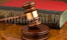 Тикнаха за 7 години в затвора мъж, заплашил да убие двама души с отвертка в Бургас
