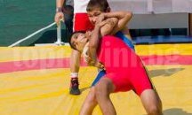 Сребърен медал за Паоло Здравков от шампионата по класическа борба за деца