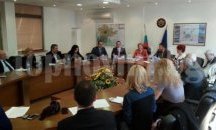 Новите реалности в Пловдив: Стругар с 1200 лева заплата, за счетоводител - 800 лв.
