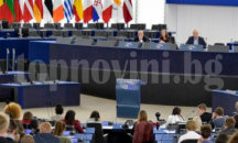 ЕС призова Русия да освободи задържани по време на протест срещу корупцията демонстранти