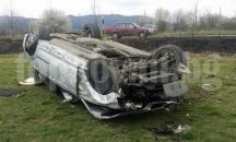 БМВ се преобърна в Казанлък