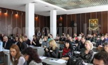 Областният управител приветства участниците в конференция за подпомагане на МСП