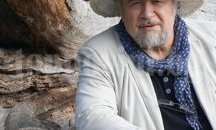 Сценографът на варненския театър реди изложба в „Папийон“