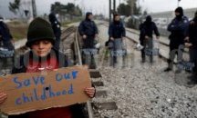 Сирийчета загинаха при пожар в бежански лагер в Турция