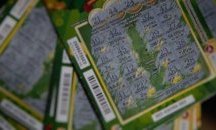 Четирима от кв. „Победа“ се опитаха да пробутат „печеливши“ лотарийни билети