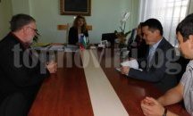 Обсъдиха възможности за изучаване на китайски език в Сливен