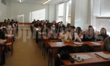 Държавната администрация си търси 1130 стажанти за лятото