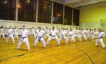 Спецчасти преподават самоотбрана за жени в София